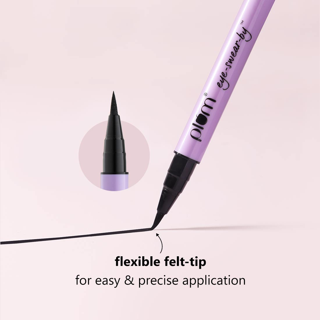 Plum Eyeliner Pen | Flexible Felt-Tip | Smudge-Proof | 01 Black